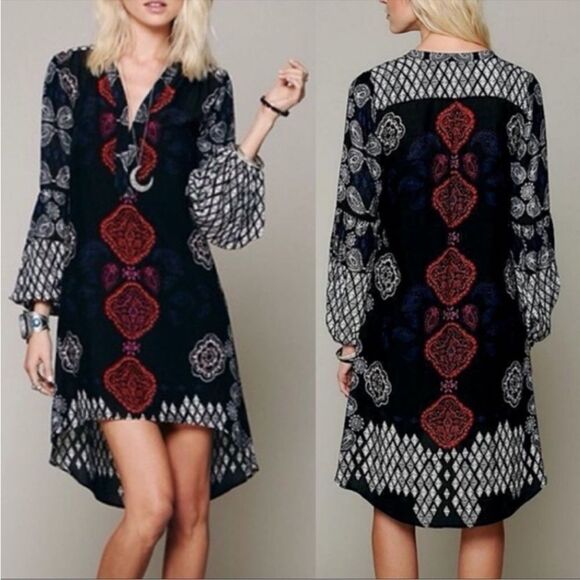 Free People V-Neck Black Geometric Print Long Sleeve‎ Hi Lo Tunic Dress, Size XS - Picture 1 of 14